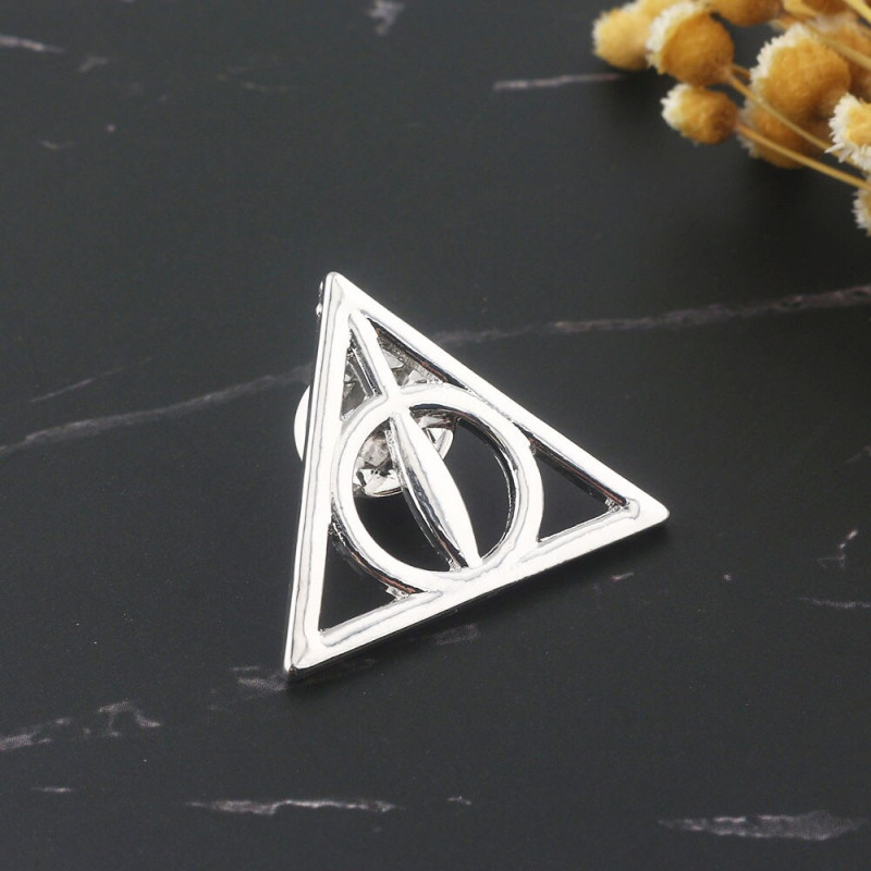 Badge Harry Potter Les Reliques de la Mort en métal sur Kas Design