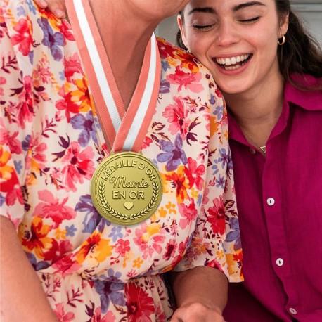 Médaille d'Or Mamie en Or
